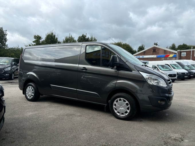 2024 Ford Transit Custom