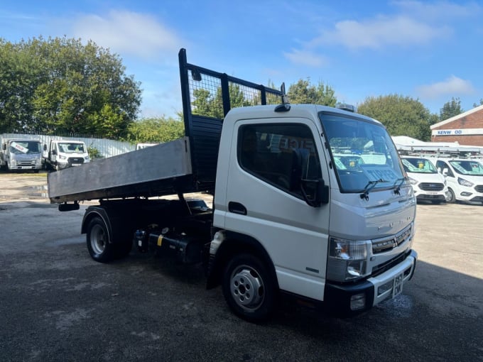 2024 Mitsubishi Fuso Canter