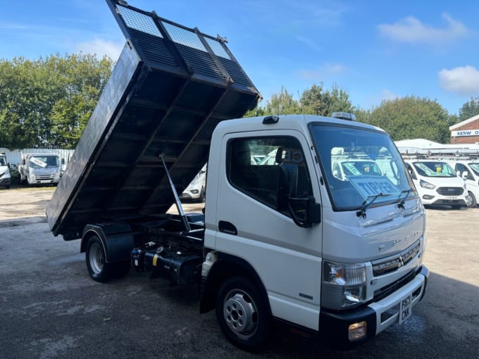 2024 Mitsubishi Fuso Canter