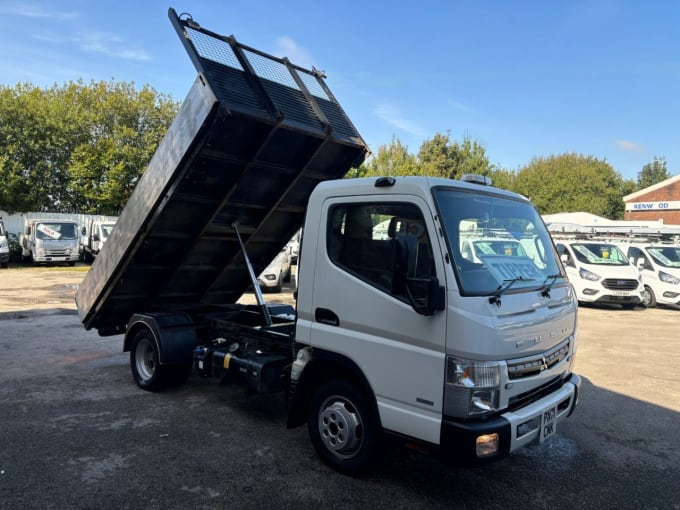 2024 Mitsubishi Fuso Canter