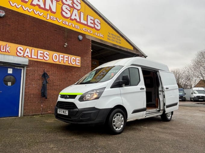 2025 Ford Transit Custom