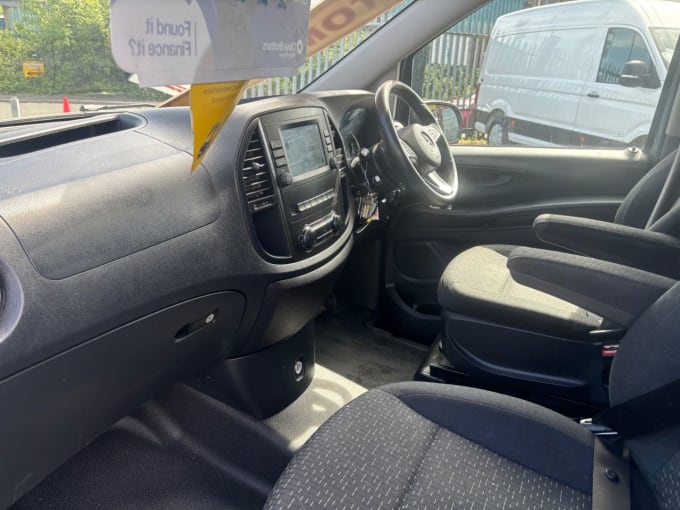 2025 Mercedes-benz Vito