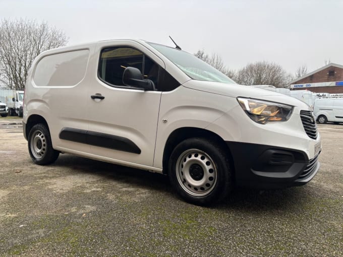 2025 Vauxhall Combo