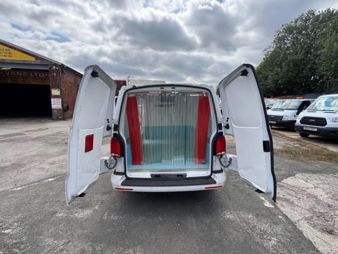 2025 Volkswagen T6 Transporter