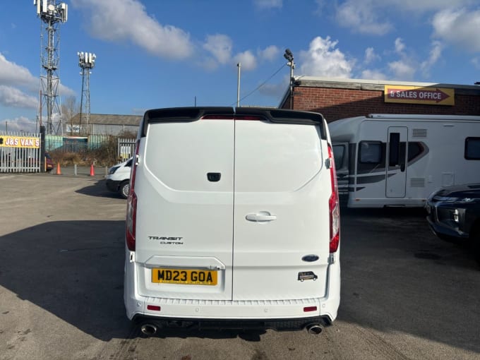 2025 Ford Transit Custom