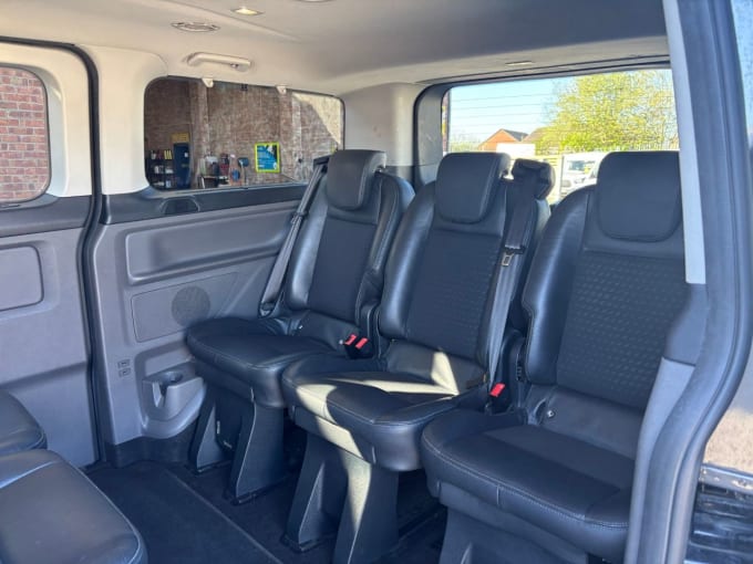 2025 Ford Tourneo Custom