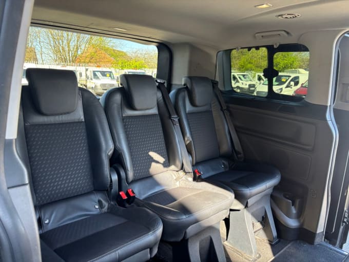 2025 Ford Tourneo Custom