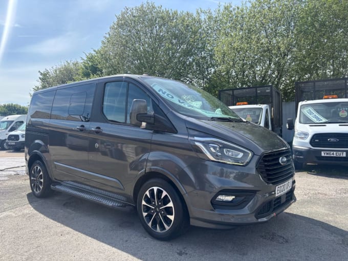 2025 Ford Tourneo Custom