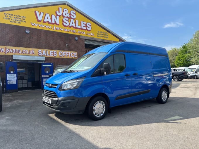 2025 Ford Transit Custom
