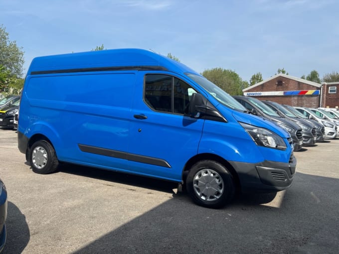 2025 Ford Transit Custom