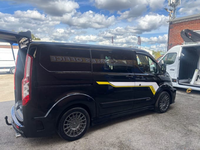 2025 Ford Transit Custom