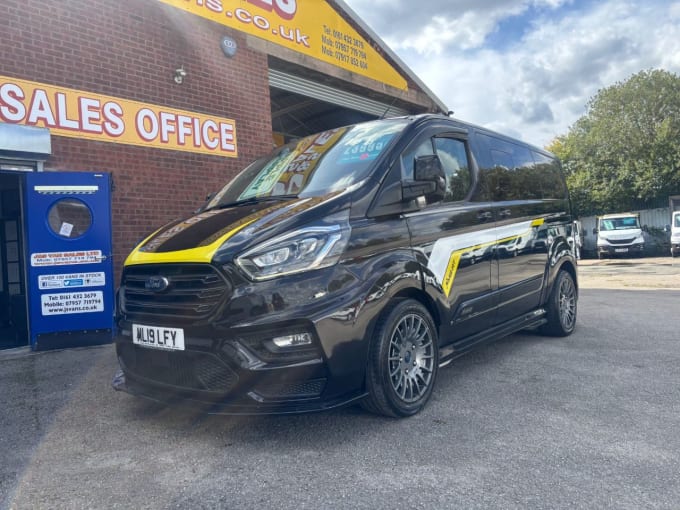 2025 Ford Transit Custom