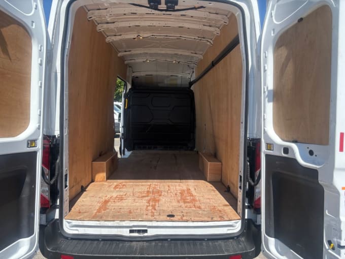 2025 Ford Transit