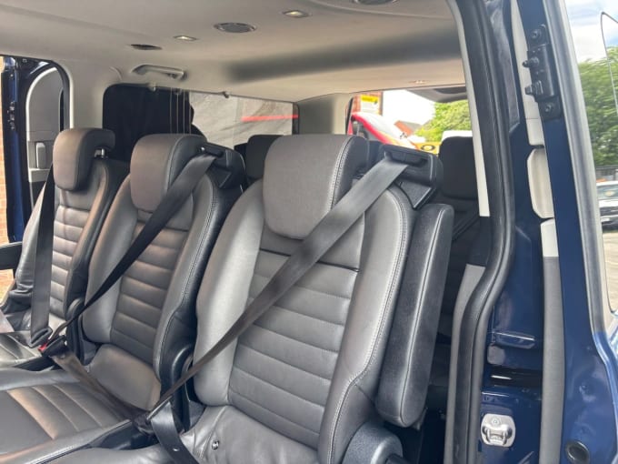 2025 Ford Tourneo Custom