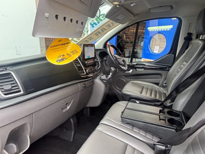 2025 Ford Tourneo Custom
