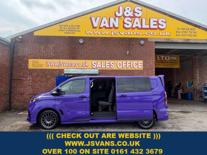 2025 Ford Transit Custom