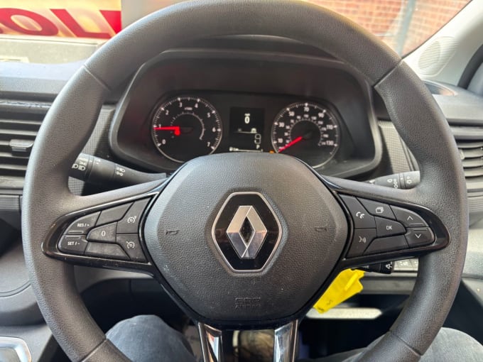 2025 Renault Trafic