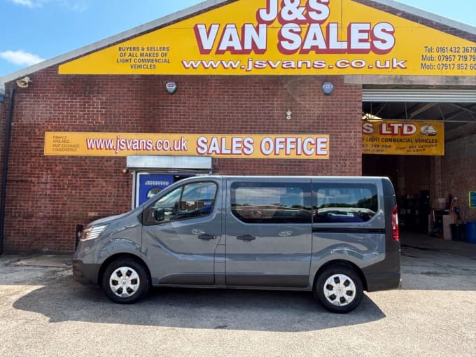 2025 Renault Trafic