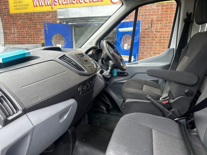 2025 Ford Transit