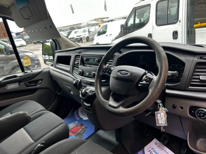 2025 Ford Transit Custom