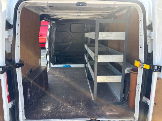 2025 Ford Transit Custom