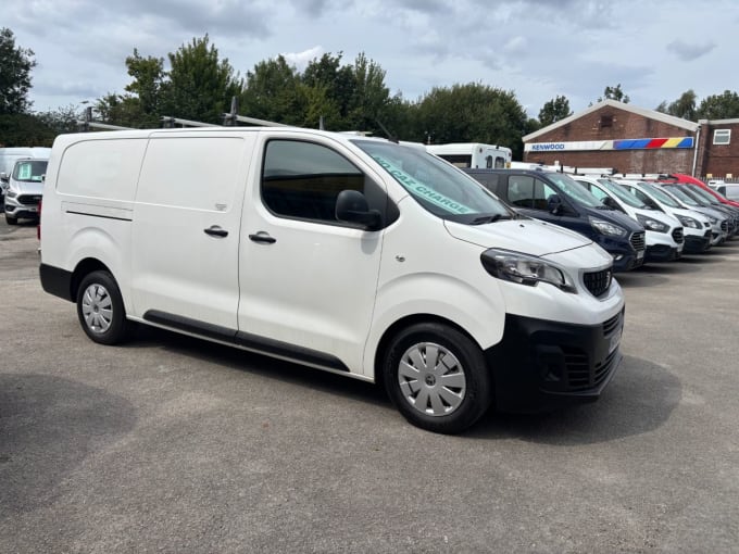 2025 Peugeot Expert
