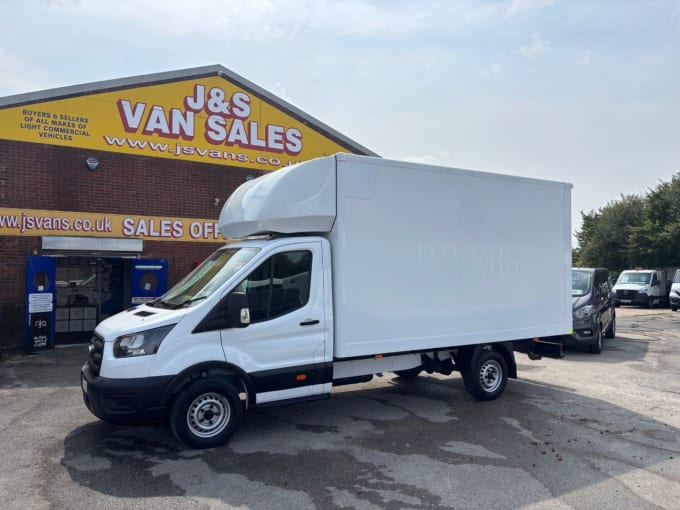2025 Ford Transit