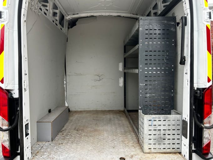 2025 Ford Transit