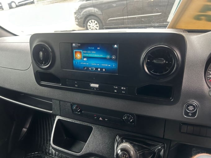 2025 Mercedes-benz Sprinter