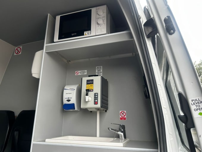 2025 Mercedes-benz Sprinter