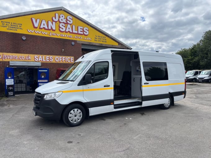 2025 Mercedes-benz Sprinter