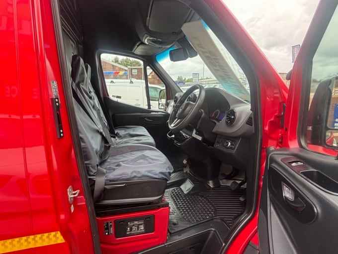 2025 Mercedes-benz Sprinter