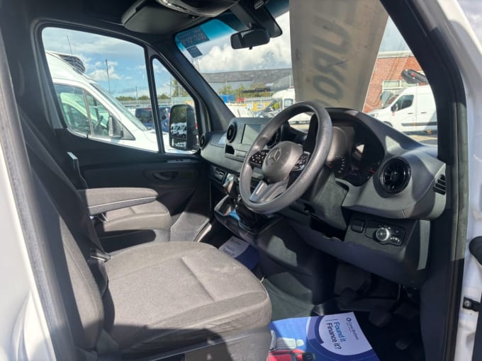 2025 Mercedes-benz Sprinter