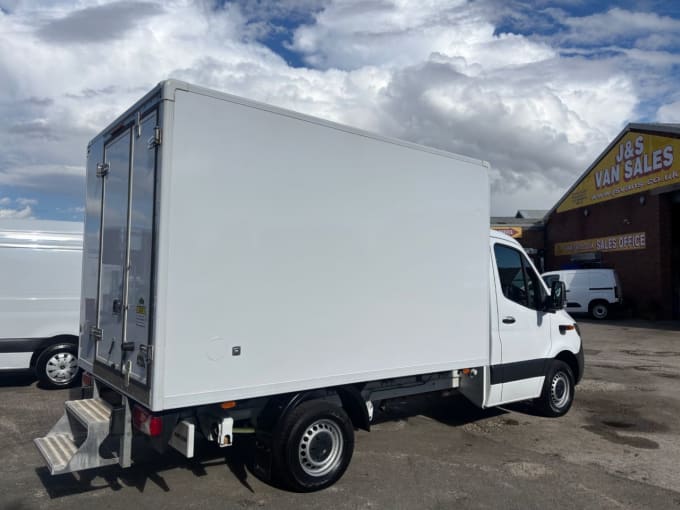 2025 Mercedes-benz Sprinter