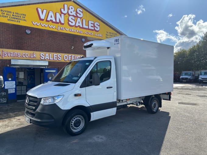 2025 Mercedes-benz Sprinter
