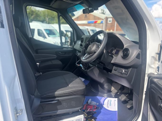 2025 Mercedes-benz Sprinter
