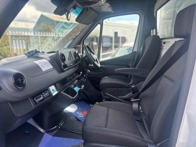 2025 Mercedes-benz Sprinter
