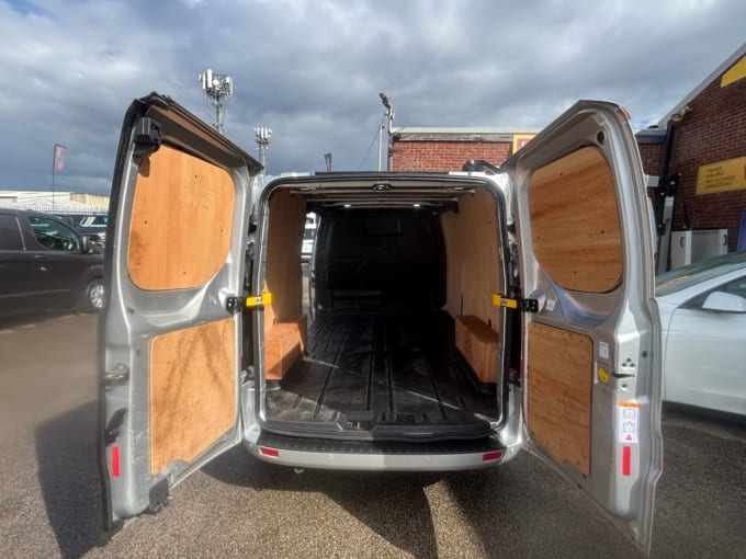 2025 Ford Transit Custom