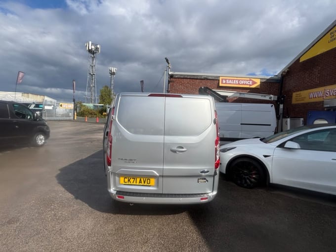 2025 Ford Transit Custom