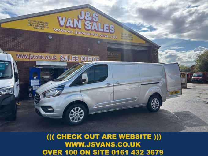 2025 Ford Transit Custom