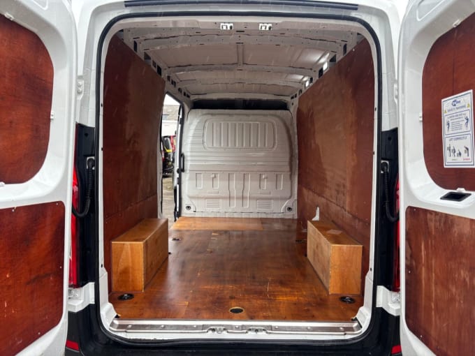 2025 Maxus Deliver 9