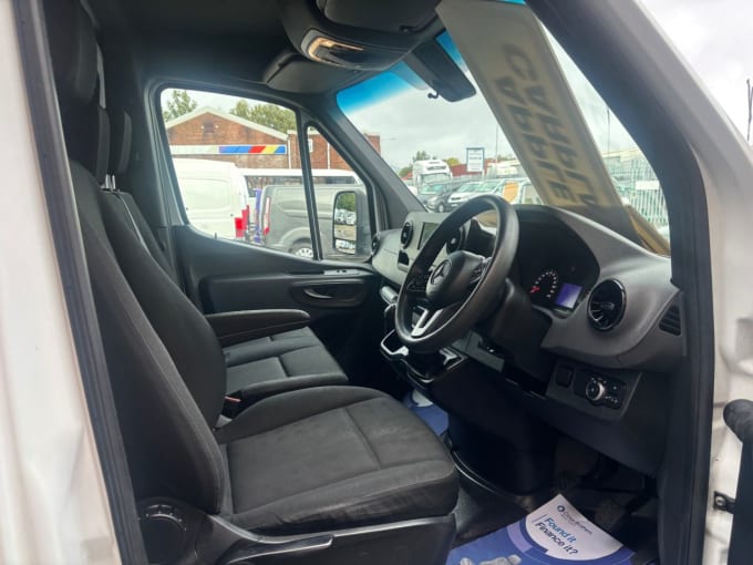 2025 Mercedes-benz Sprinter