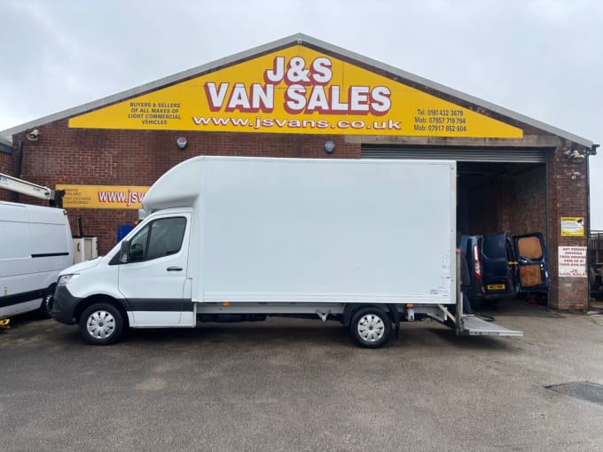2025 Mercedes-benz Sprinter