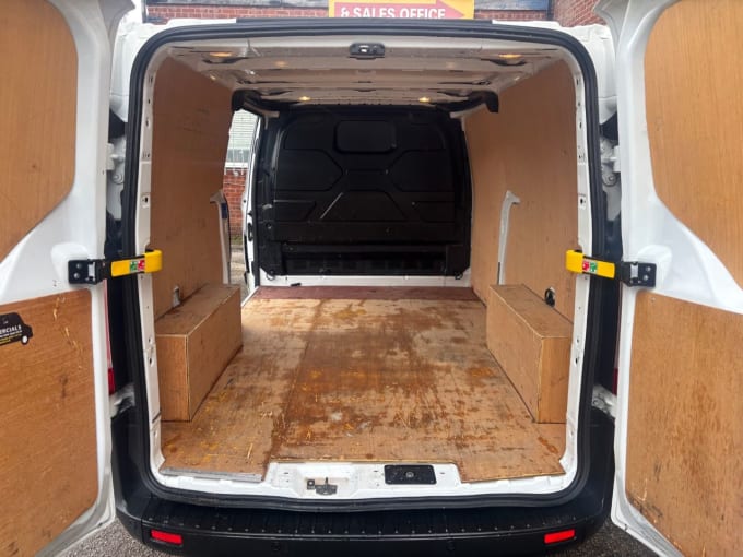 2025 Ford Transit Custom
