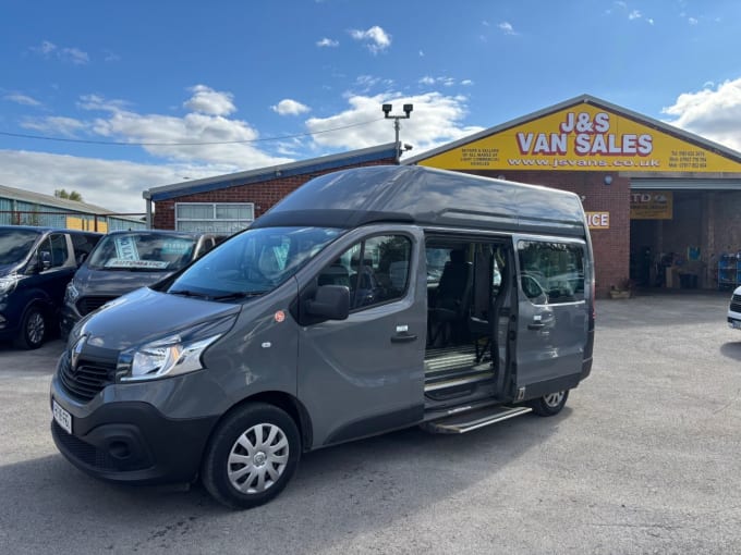 2025 Renault Trafic