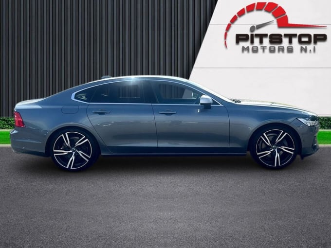 2024 Volvo S90