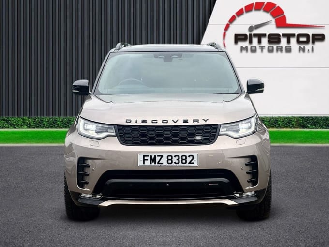 2024 Land Rover Discovery Van