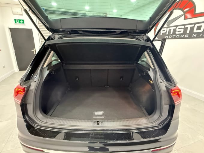 2025 Volkswagen Tiguan