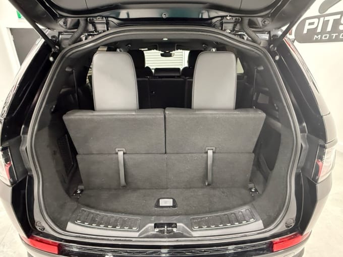 2025 Land Rover Discovery Sport