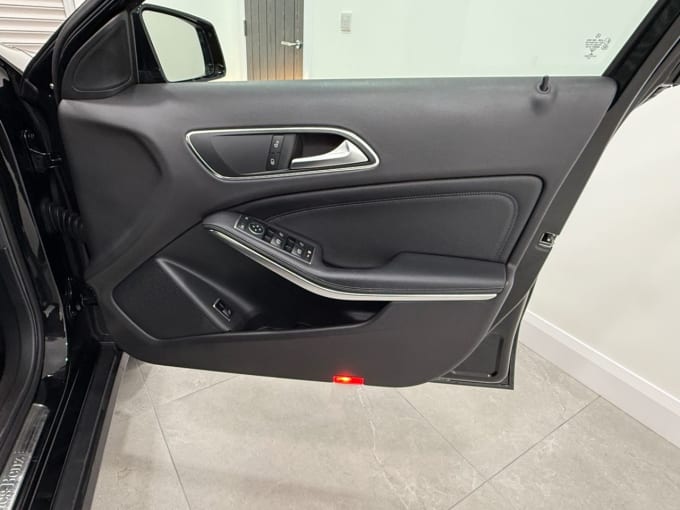 2025 Mercedes-benz Gla